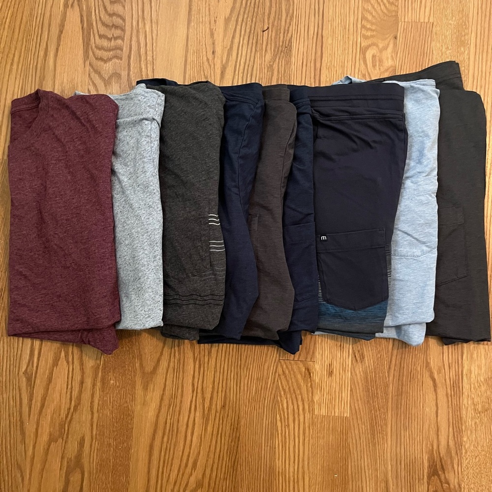 Lot of 9 Travis Mathew t-shirts